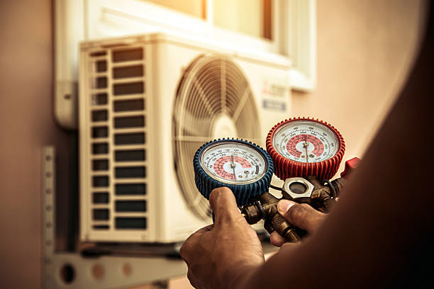 Professional Emergency Hvac technician working in Dawson, IL